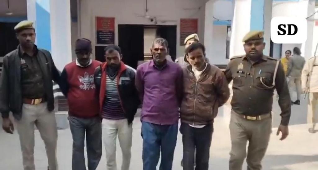 aef32cc7-13f6-444b-8b0a-441e820a7f50