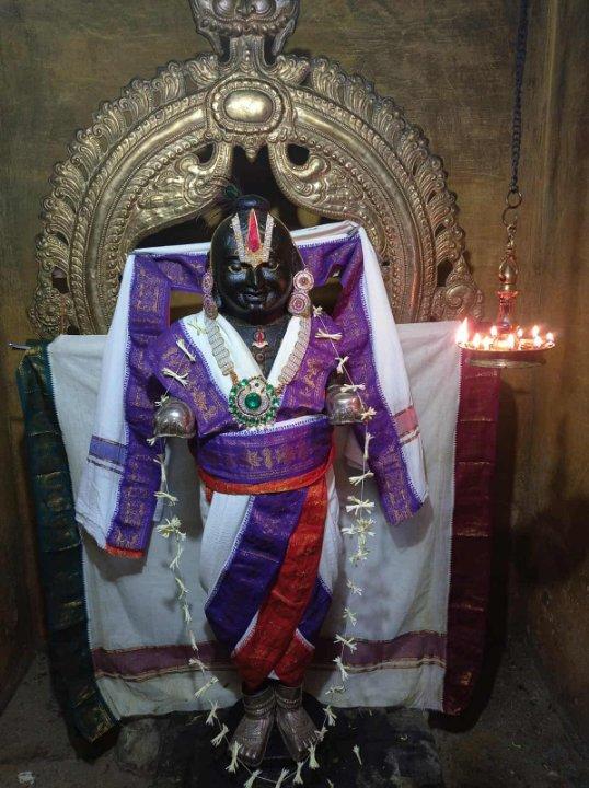 7f12c908-a079-4c78-b594-ff5d3f78f32e