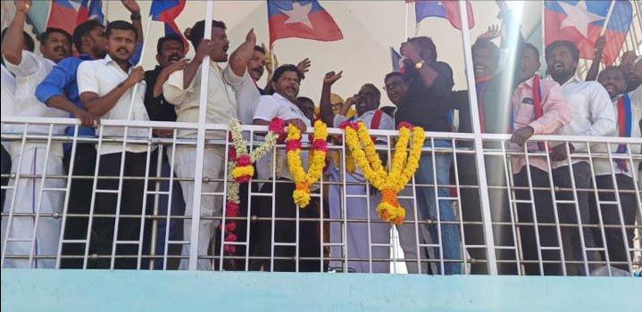 22be1cb2-e969-4c2d-963e-fb2377d405fc