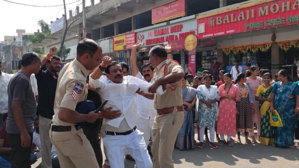 03c91c0b-4ad8-4baf-af23-5bf3601a61e5