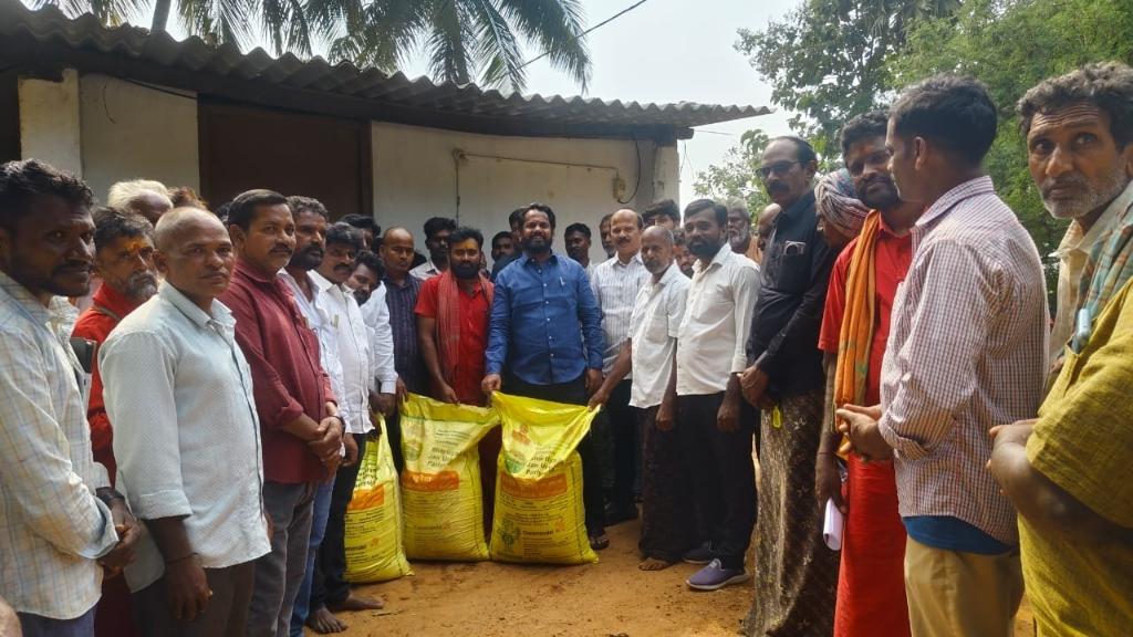 8d5276c5-6962-436f-ae4d-069161afe817