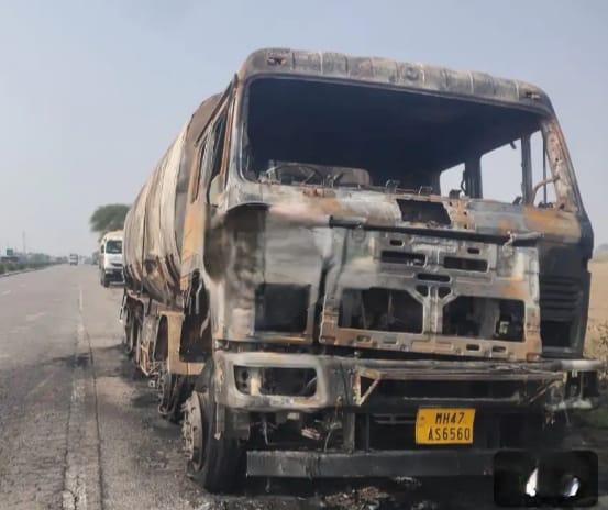 e3edb614-c234-491d-a02e-8b37470728bd