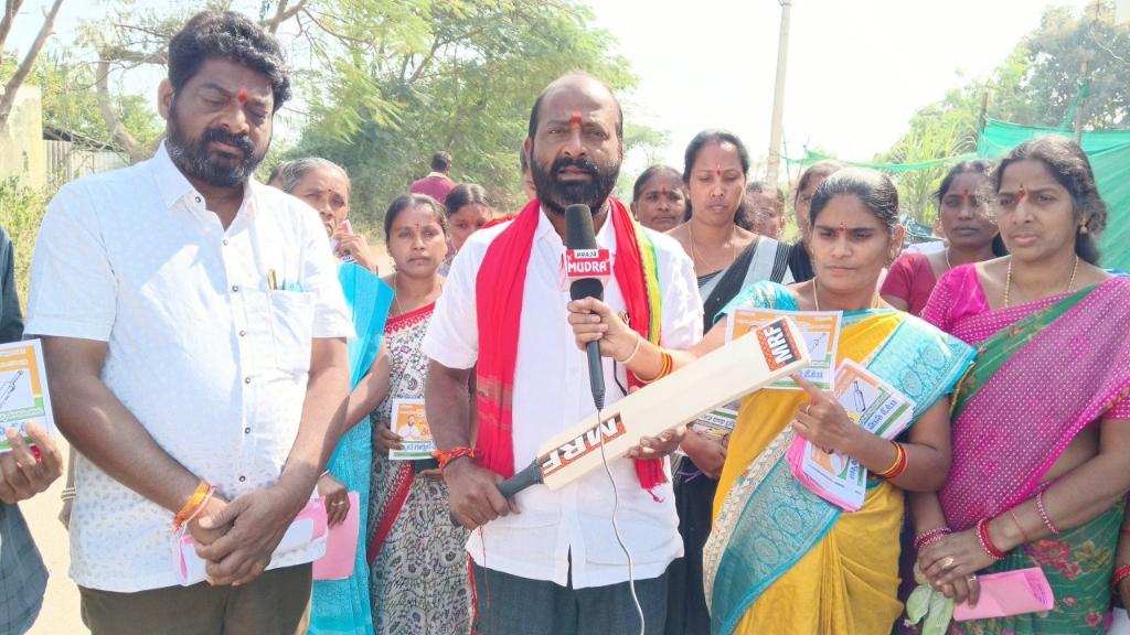 9e7c63d2-06fa-416d-adf4-f932207ee458