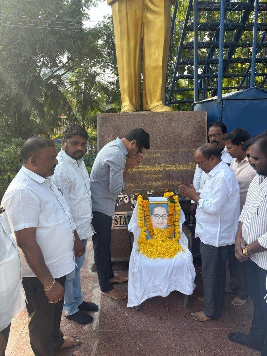 4702722b-14e2-4806-a629-1b8b65f0ca09