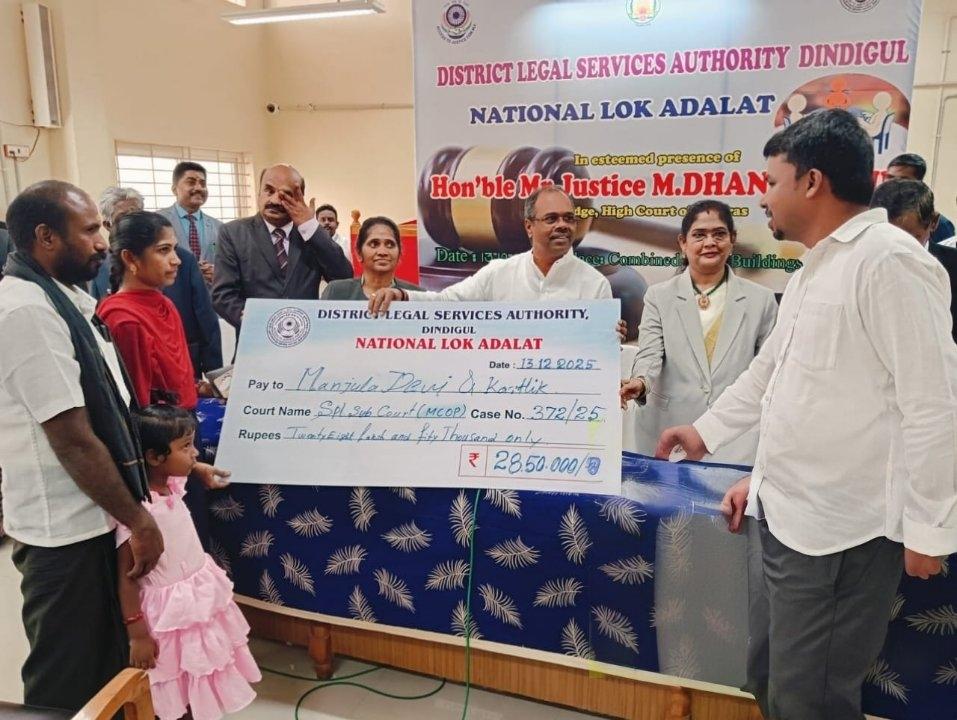 081b51b6-d4bb-42d4-8a7b-3e7766fca8bb