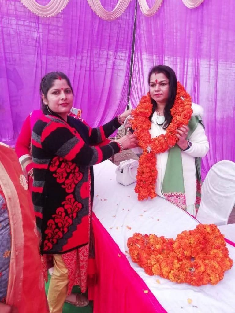 *मिशन नमो नमो क्रांति फाउंडेशन के साथ जुड़ने के लिए आपका स्वागत है!*
हमारा मिशन है समाज के गरीब, पिछड़े और जरूरतमंदों की आवाज बनकर समाज के विकास में योगदान देना।
हमारे साथ जुड़कर आप न केवल समाज के विकास में योगदान देंगे, बल्कि आप उन लोगों की जिंदगी में भी सकारात्मक परिवर्तन ला सकते हैं जो आपकी मदद की प्रतीक्षा में हैं।
तो आइए, सेवा में हाथ बढ़ाएं और समाज के विकास हेतु आगे आएं। हमारे साथ जुड़ने के लिए नीचे दिए गए नंबरों पर संपर्क करें या आधार कार्ड का फोटो भेजें
फोन: 7068385923
8417843033
जुड़ें और सहयोग करें!