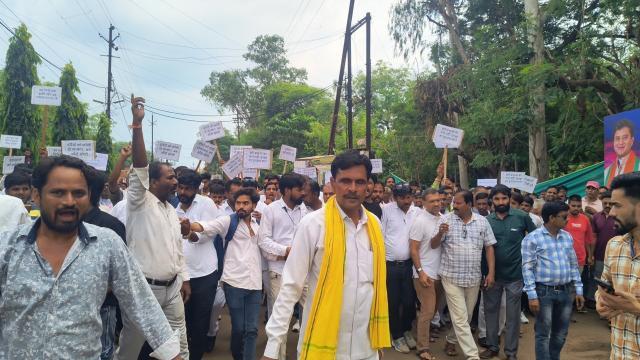 ad9e6dcd-ef8e-40bb-970e-3188cd125932