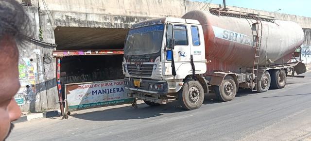 e663ac37-2b97-454a-bc96-d0e13df447c3