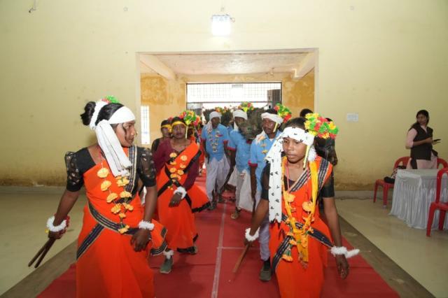 f300f3b3-09ab-4172-855d-10c3bdb1f69b