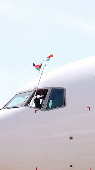 दक्षिण अफ्रीका के जोहान्सबर्ग में G20 शिखर सम्मेलन के लिए प्रधानमंत्री नरेंद्र मोदी की यात्रा ने वैश्विक चुनौतियों पर भारत के नेतृत्व।