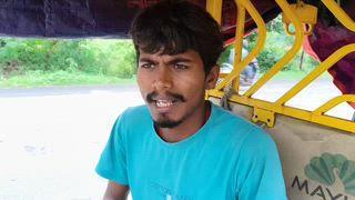 48 से अधिक भाषाओं में गाना गाकर हुआ वायरल कहा अगर मौका मिला तो भोजपुरी का गर्दा झाड़ दूंगा ▶️ और bollywood को चांद और मंगल पर भेज दूँगा ▶️