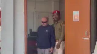 पाकिस्तान के लिए लंबे समय से जासूसी करने वाले कुलेन्द्र शर्मा गिरफ्तार।
एयरफोर्स के रिटायर्ड अफसर कुलेन्द्र शर्मा को असम पुलिस ने गिरफ्तार किया है। 
कुलेन्द्र शर्मा पाकिस्तान के लिए जासूसी करके देश की संवेदनशील जानकारियां पाकिस्तान को बताई थी।