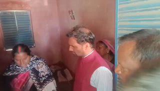 रंका धान क़य केंद्र को उपायुक्त ने किया निरीक्षण