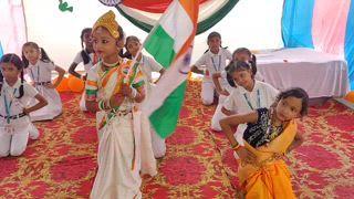 मुजफ्फरपुर संजय सिनेमा रोड नाजिर बिल्डिंग गली अल्फाबेट किड्स प्रेप स्कूल में बच्चों द्वारा 15 अगस्त पर कार्यक्रम प्रस्तुत किया गया।