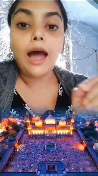 आगरा से संवाददाता ् 
मंडल ब्यूरो चीफ 
राजीव कुमार सिंह सिकरवार 
दिल्ली की चिट सिस्टम वाली मुख्यमंत्री रेखा गुप्ता ये देखे और विकास विश्वास साथ बाद में करे वरना हिंदू टैक्स धारियों का विनाश हो जाएगा ।
प्रधानमंत्री भी जागे ्
दिल्ली के जामा मस्जिद और उसके आस पास के 2000 दुकानों ने 1947 से आज तक बिजली का बिल भरा ही नहीं है ,इस हिंदूवादी नेता की RTI से हुआ खुलासा
मतलब अपनी बचत की कमाई से टैक्स भरे देश की आम मिडिल क्लास जनता और मौज करे मुसलमान ये अब नहीं चलेगा ।
कृपया केंद्र और राज्य सरकार जागे और इस मामले में एक्शन ले तत्काल.