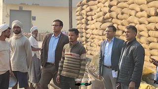 पूरनपुर धान केन्द्रो पर अंगूठा कारोवार जारी। डिप्टी आर एम ओ विजय कुमार शुक्ला, ए आर प्रदीप कुमार ने धान केन्द्रो का ज़ायज़ा लिया और गड़बड़ी मिलने पर कड़ी करवाई की चैतवनी दी।