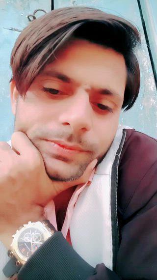 वीडियो लाइक कर दो जी ठीक है 
फनी कॉमेडी वीडियो 
सिंगर Ravi Tiger