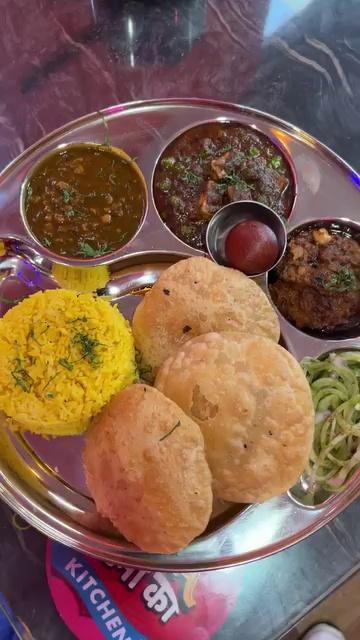 Patna में पहली बार सिर्फ Rs199 में सब कुछ Unlimited||पेट फटने तक जितना मन उतना खायें||ZPK Kitchen
Call-6200723960