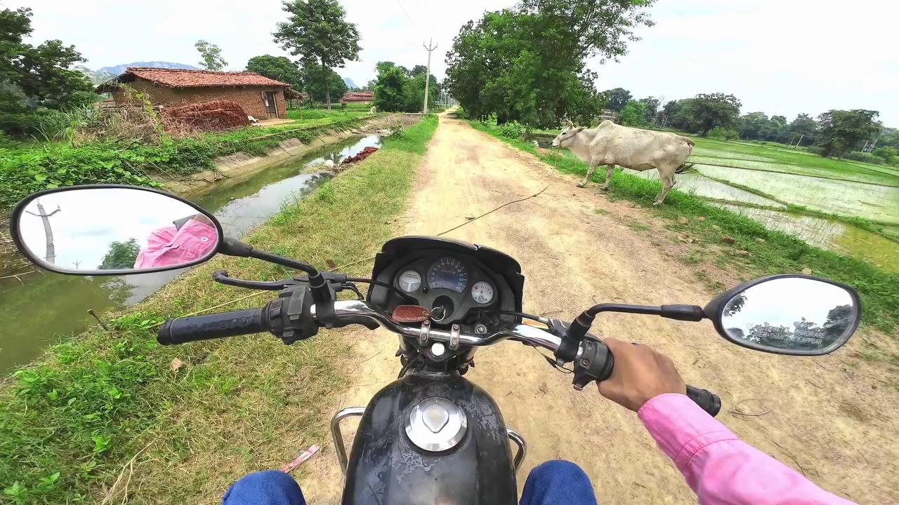 गढ़वा का नया गढ़देवी मंदिर का द्वार