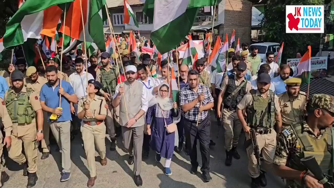 Har Ghar Tiranga movement starts from Pulwama in Kashmir | JK News Today