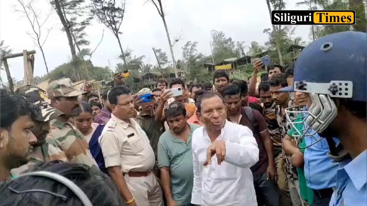 Woman Ranger faces anger of state minister Akhil Giri during encroachment removal in Tajpur