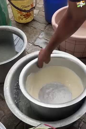 Art of making Mawa Kulfi in Kanpur