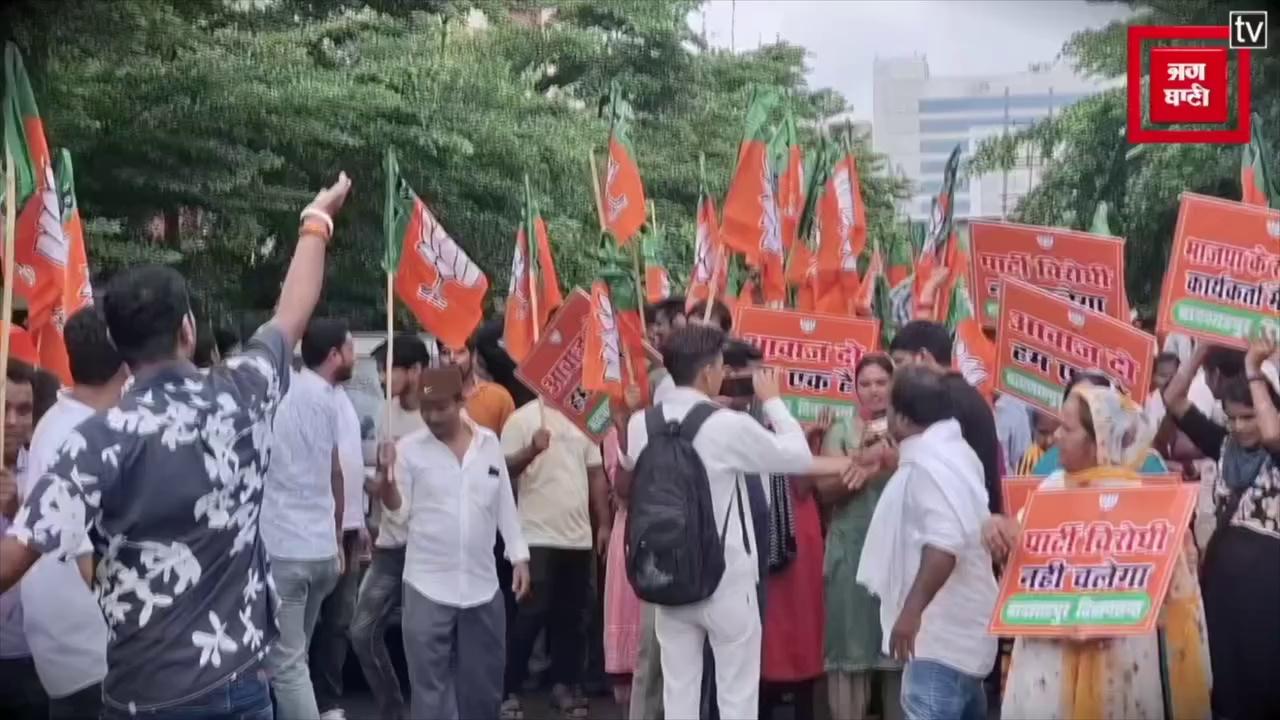 Gurugram के BJP Office के बाहर BJP Workers का प्रदर्शन, टिकट बंटवारे को लेकर बढ़ी पार्टी में कलह