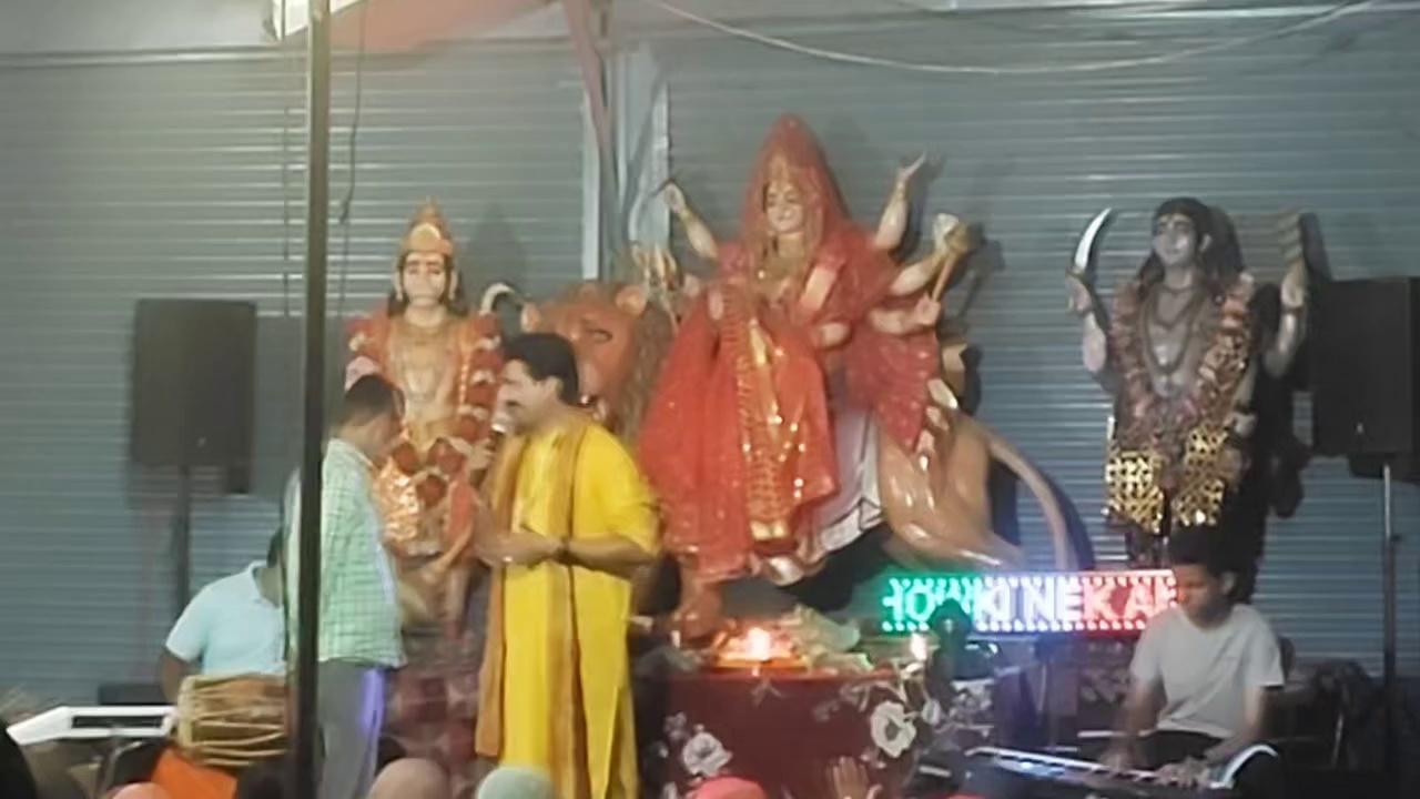 शीतला माता मंदिर पालमपुर में माता के भजन