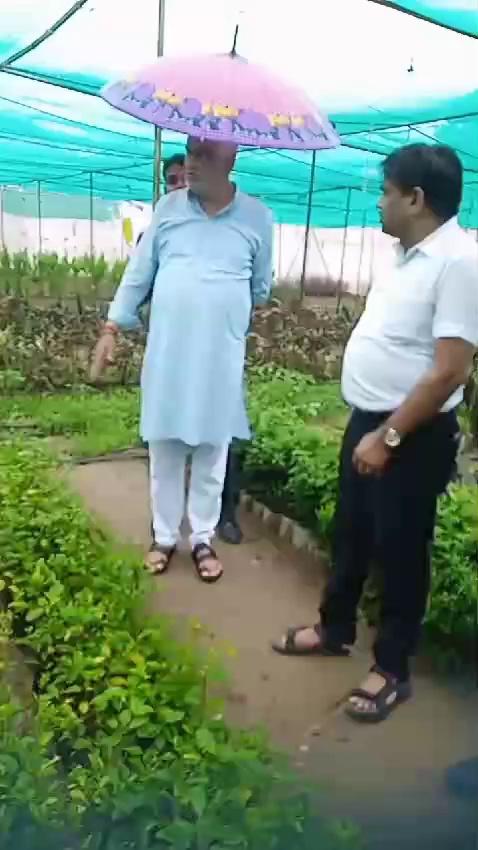 Rajasthan Agriculture Minister " DR. KIRODI LAL JI MEENA " visited our Nursery ( THE GREEN FRIENDS) with " Vice Chancellor ( SKNAU JOBNER ) SR. ARJUN SINGH JI BALODA " they appreciate us and our team for Best Nursery .