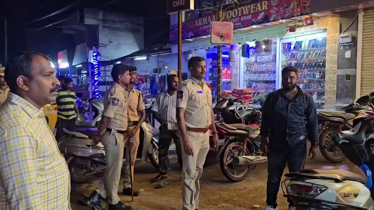 Good evening Sir,As per CP Rachakonda sirInstructions Toady evening balapur police conducted visible policing and checking at Q ba colony, Shaheen Nagar , conducted checking of Suspects and CC cameras awareness programme to colony people and shop keepers, ACP-MHRM sir, my self and SIs, yousuf Jani, crime SI Prasad and ps staff and AR Force were participated .Regards Bhoopathi Inspector Balapur ps.