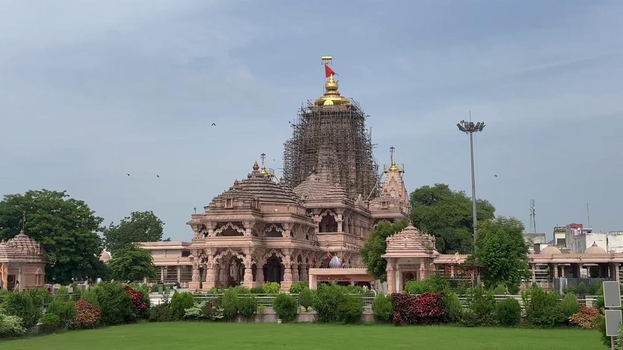 sawariya seth Yatra, sanvariya Seth Yatra, sanwariya Seth Yatra, Sanwariya Seth Temple, Sanwariya Seth Temple Chittorgarh, Sanwariya Seth Tour Guide, Sanwariya Seth travel guide, Sanwariya Seth travel complete information, Sanwariya Seth complete journey, sanwariya Seth bhajan, सांवरिया सेठ