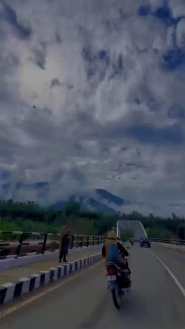 wayil bridge Ganderbal....