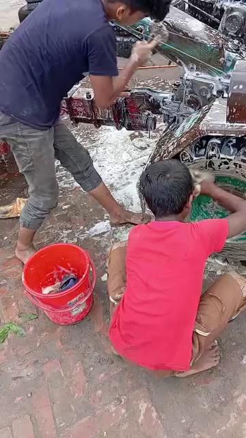 Bully pizza Garry servicing call PC aapane Rakhi rakho nabinagar bus stand