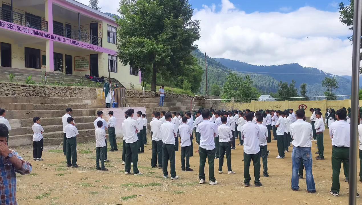 Naat E Mustafa Sw Morning Assembly At HSS Chamalwas Zone Banihal District Ramban J&K