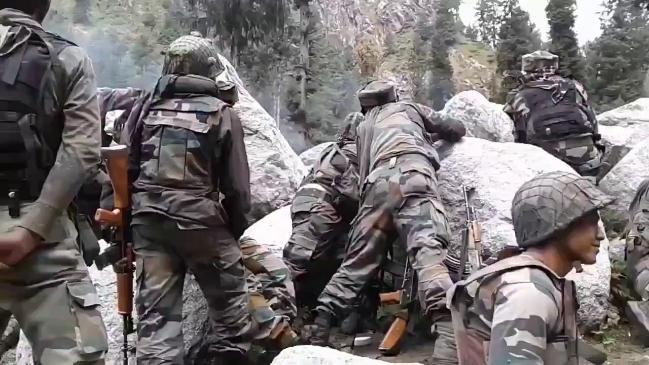 #Garol_Kokernag #EncounterUpdate
Highly trained militants who were operational in Jammu’s #Doda have entered Kashmir.