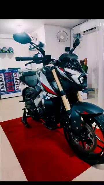 Youth ki pahali pasand pulsar NS400Z
Please visit our showroom RS motors Bajaj showroom mahuwa toli Namkum