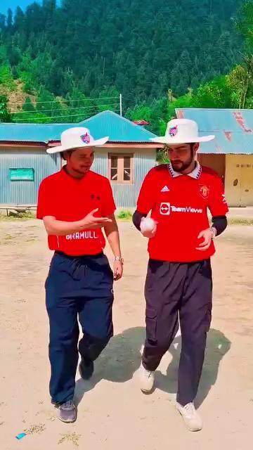 Inter village level knockout T-20 cricket tournament 2024
Match Between Dewdrops Boniyar Vs Ahtishampora