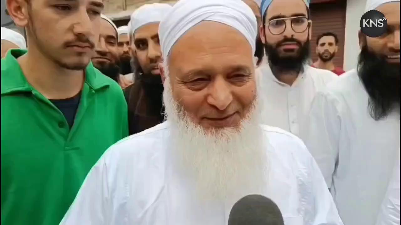 #Renowned Islamic scholar #Moulana Rehmatullah #Mir_Qasmi speaking to Kashmir News Service after attending a religious congregation in Qazigund area of South Kashmir...