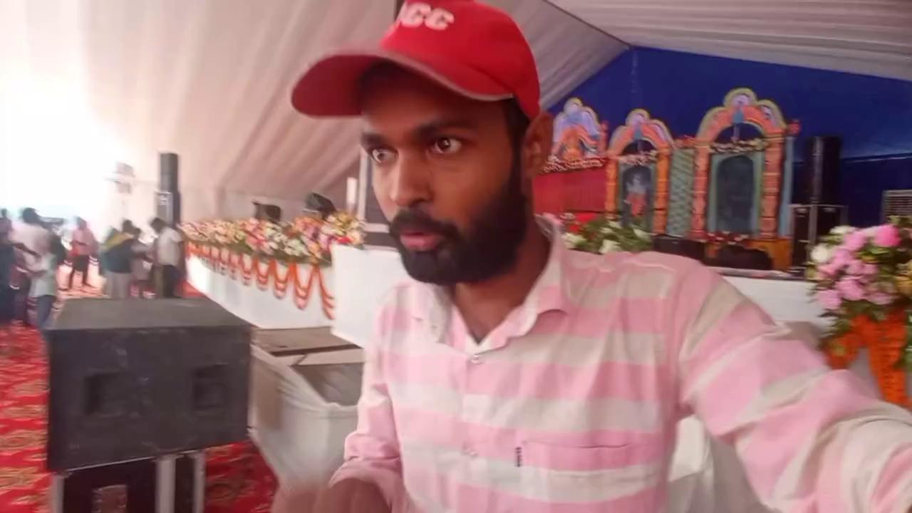 समस्तीपुर में मिले श्री अनिरुद्धचार्य महाराज से !! Roshan Bhai Vlog