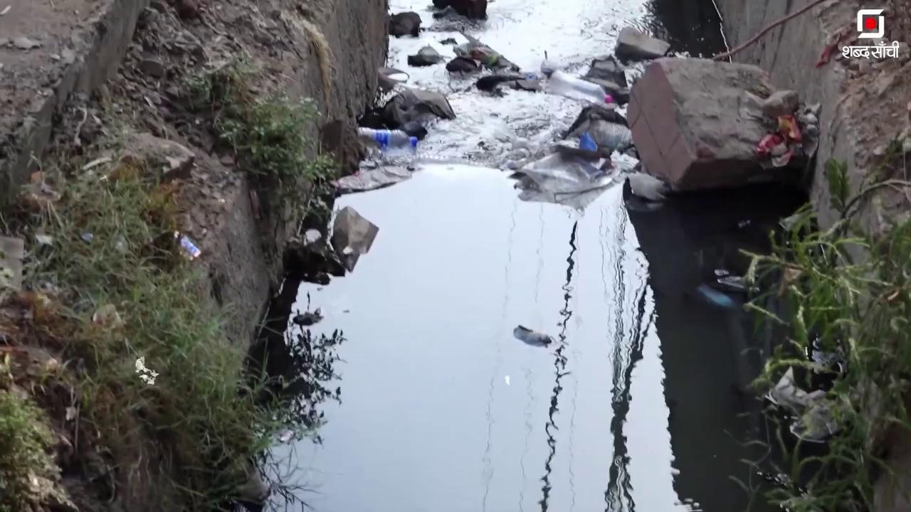 मध्य प्रदेश में राजनीतिक दल खुद को किसान हितैषी बताते रहते हैं। चुनाव चाहे विधानसभा का हो या लोकसभा का, सभी दल किसानों को रिझाने में कोई कसर नहीं छोड़ते। राज्य के बजट में किसानों से जुड़ी योजनाएं प्राथमिकता में रहती हैं। इसके बाद भी जिस तरह से सिंचाई का रकबा बढ़ रहा है उस अनुपात में किसानों की आय नहीं बढ़ रही है।