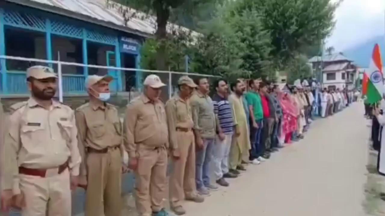 School students held Trianga rally in Boniyar under the supervision of Police and Civil Administration.