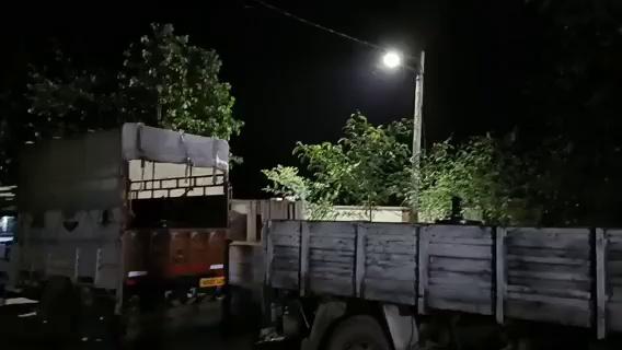 रीको औद्योगिक क्षेत्र बहरोड़ स्थित सहायक अभियंता विद्युत निगम ग्रामीण कार्यालय में गुरुवार रात को आठ बजे किये गए ट्रांसफार्मर वितरित