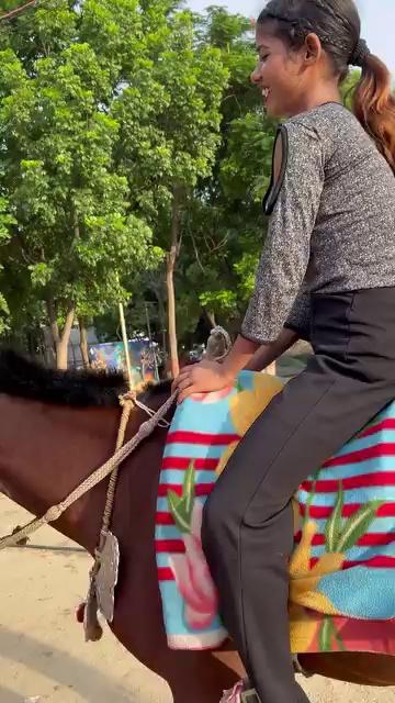 घोड़े की सवारी पटना गांधी मैदान में, डिजनीलैंड मेला में मस्ती Horse Riding In Gandhi Maidan Patna Disnegland Mela