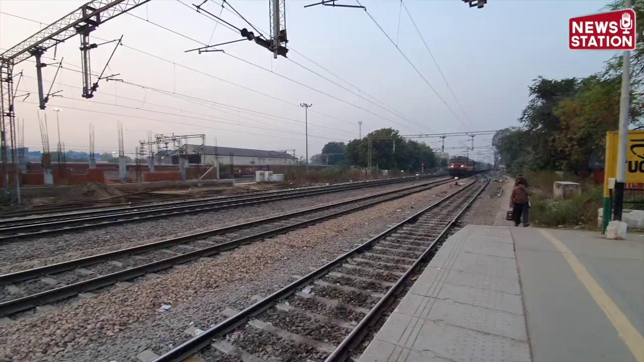 ट्रेनें भी बोलती हैं, सुनिए 10 ट्रेनों की अलग अलग आवाज
Kota-Nizamuddin Janshatabdi Express, Firozpur Sarai Rohilla Chhindwara Express, Gujarat Sampark Kranti Express, Gondwana Express, Shaan-e-Bhopal Express, Firozpur Janta Express, Jabalpur - Nizamuddin Express, Gujarat Sampark Kranti Express