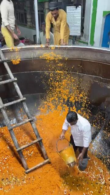 Ramadan Special Massive 4800 Kg Prasad Making in Ajmer Dargah