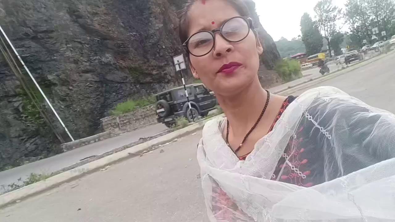 Aaj ka vlog banaya Anshika ne
#Solan#beautiful Himachal