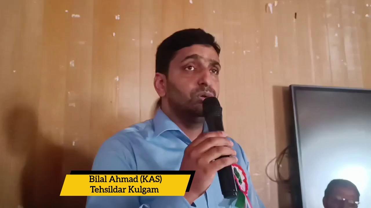 Bilal Ahmad (KAS), Tehsildar Kulgam, discusses the drug menace with real-life examples and the crucial role of parenthood in keeping children away from drugs from an early age.