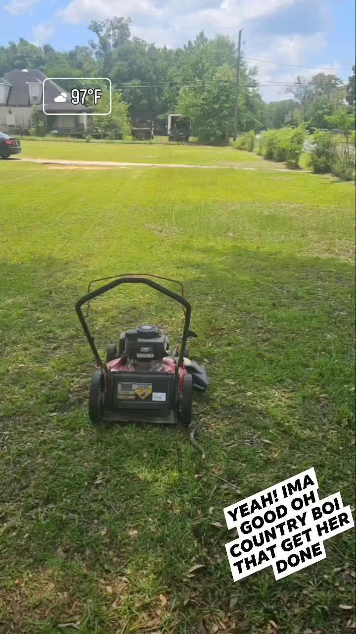 PPL SAY IM CRAZY FOR DOING MY YARD WORK DONE ALL BY MYSELF ME & 1 PUSH MOWER MANUAL OLD SKOOL 1 SPEED & 1 WEED WICKER, 1BLOWER & 1POLE SAW I WAS DOING THIS IN THE 80'S BEFORE I STARTED CUTTING HAIR CUTTING GRASS ME & MY BROTHER Derrick Peoples AKA BEED THANK YOU WAYNE ANTHONY ROBINSON MY DAD BIG WAYNE OH OF COURS IM JR. AKA LIL WAYNE BIG FACTS