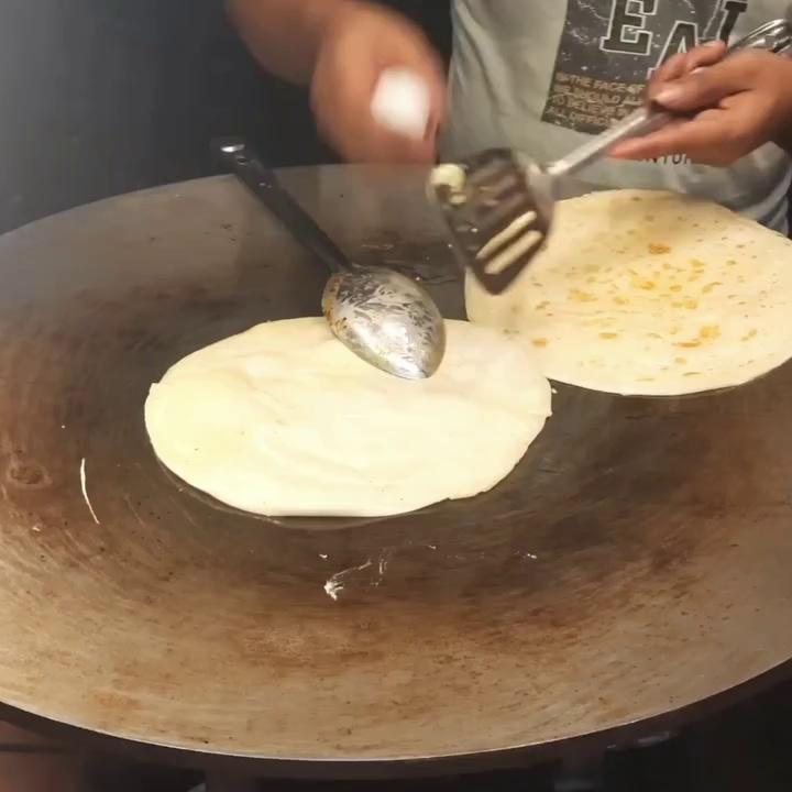 Making Of Very Tasty Special Eggs Roll
| Best Eggs Roll | Sangli | Indian Street Food