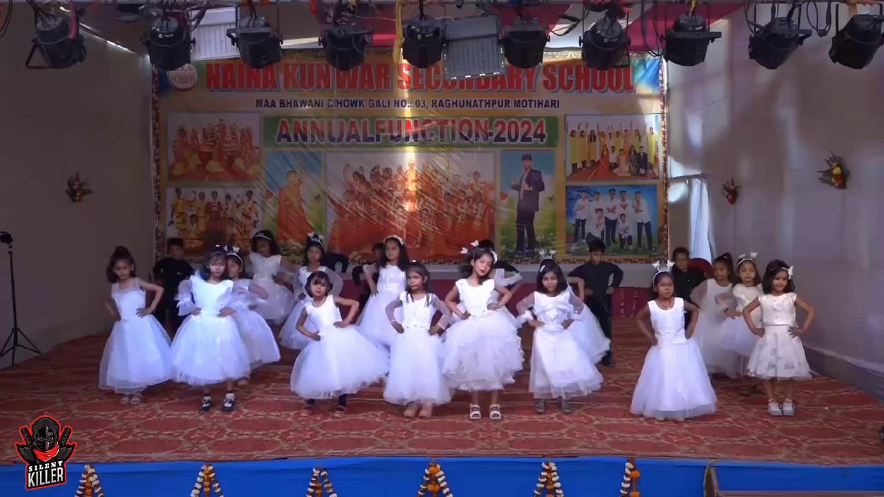 Itni si hasi itni si khushi song dance performance by small kids students of n.k.s school raghunathpur, Motihari ....